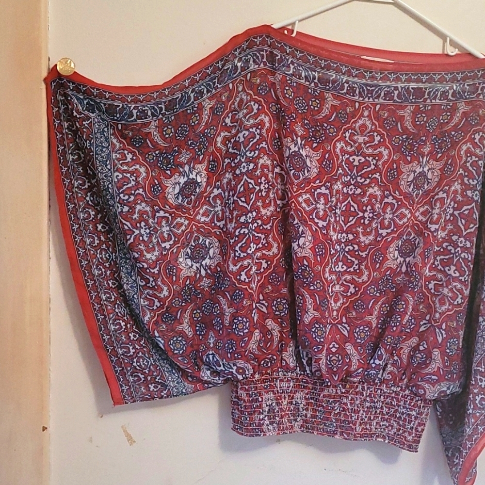 Blouse - Picture 2 of 2